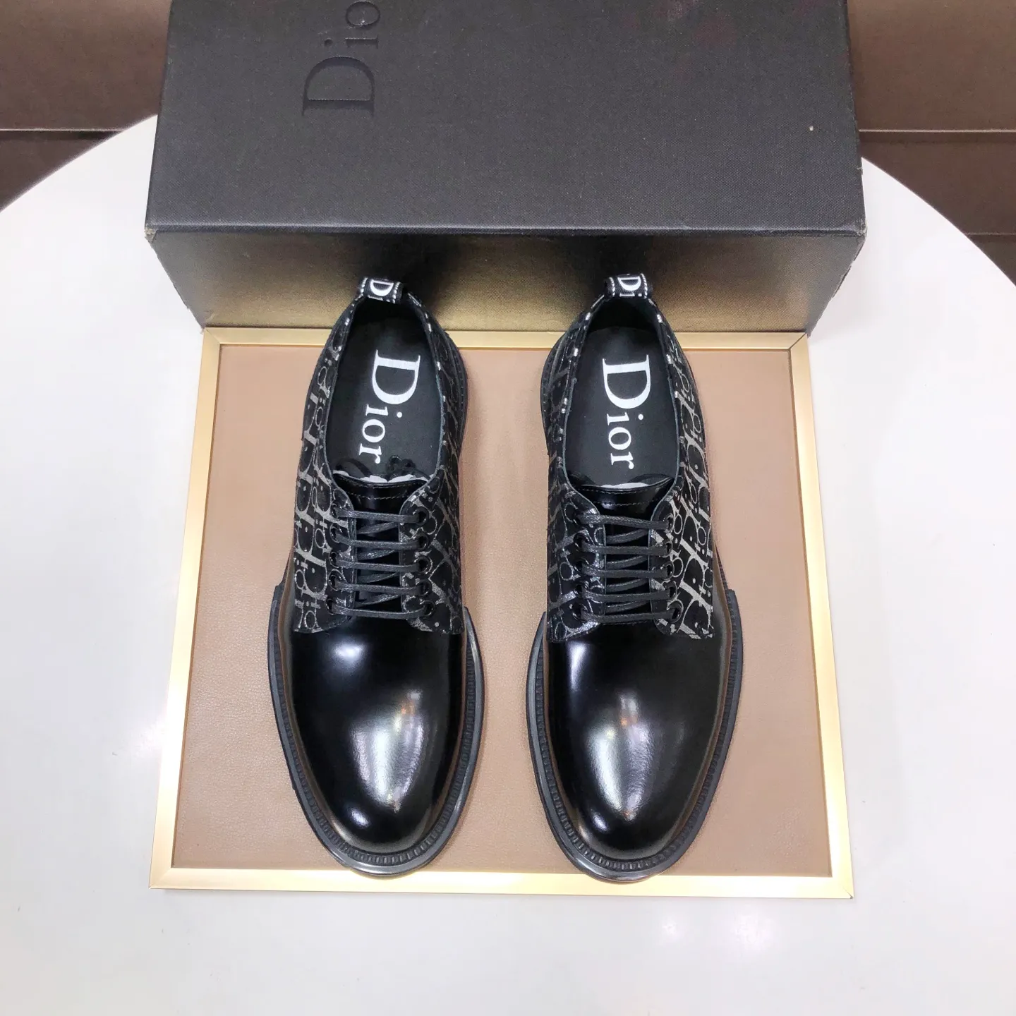 Men's shoes 💰720💰[Dior] (water-dyed cowhide lining) Dior original 1:1 high-quality factory, imported original materials, imported raw cowhide, water-dyed cowhide lining, original TPU outsole, code number: 38-44 (45 customized)
